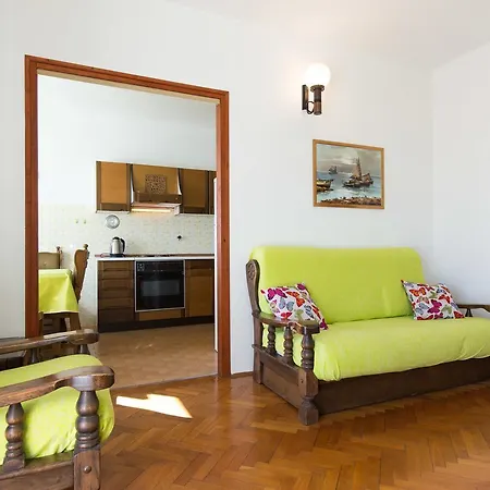 Mihalic Apartment *