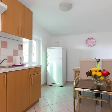 Mihalic Apartment